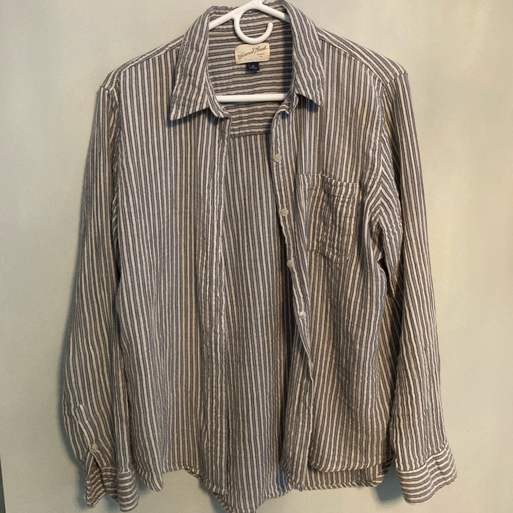Casual striped button-up in size Medium. Worn 1-2x, in great condition